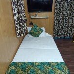 Container Suite (Triple Beds)